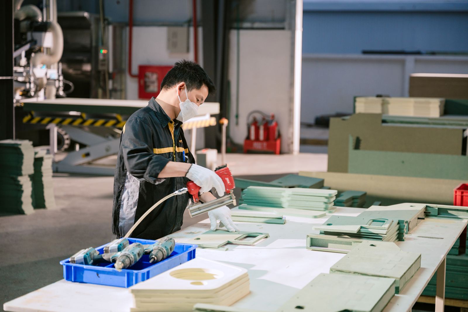 Công đoạn gia công mút đệm